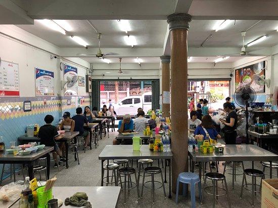 ルングルアング ヌードルズ